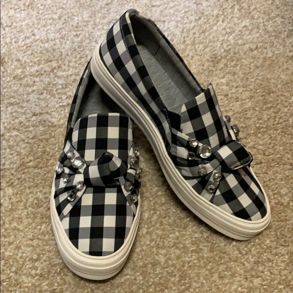 New Nine West Gingham Sneakers